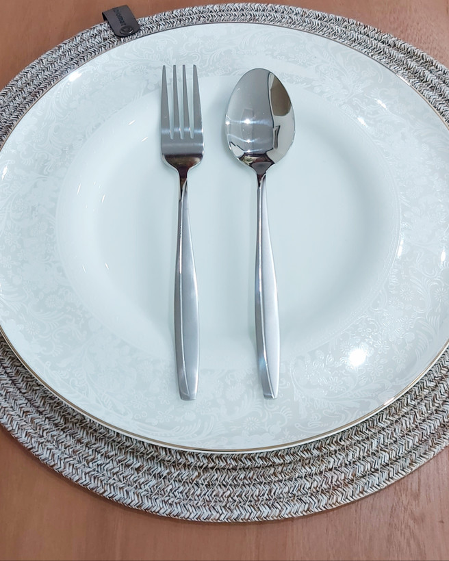 ست قاشق و چنگال یونیک اصل ۱۲ پارچه استیل نگیر ضدزنگ (عیار دار)